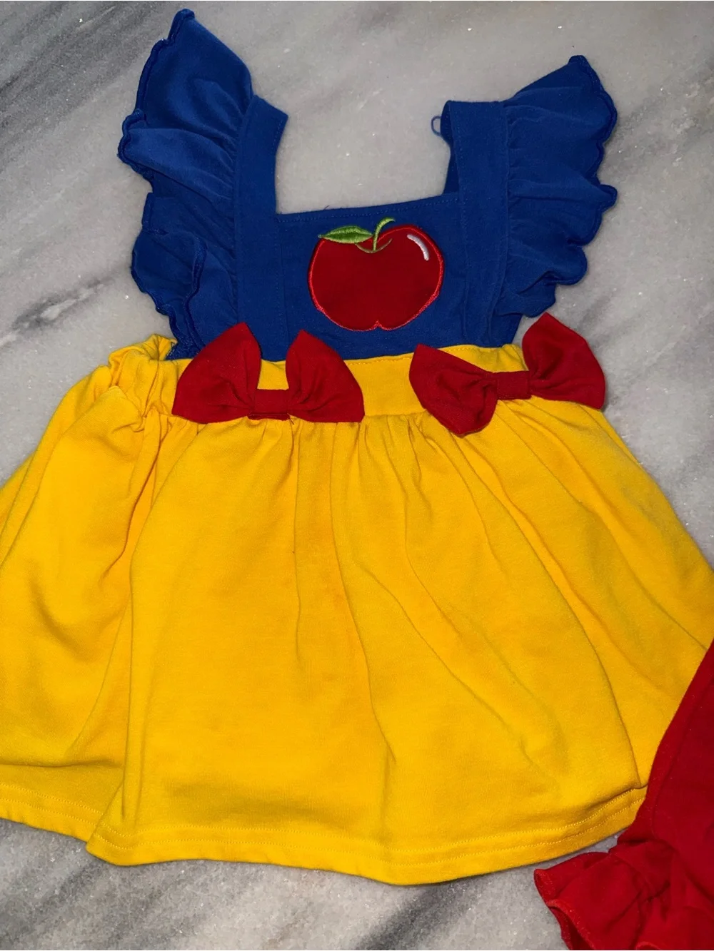 Girls Abbie and Evie Snow White Themed Apple outfit with Red Shorts Cotton 2T